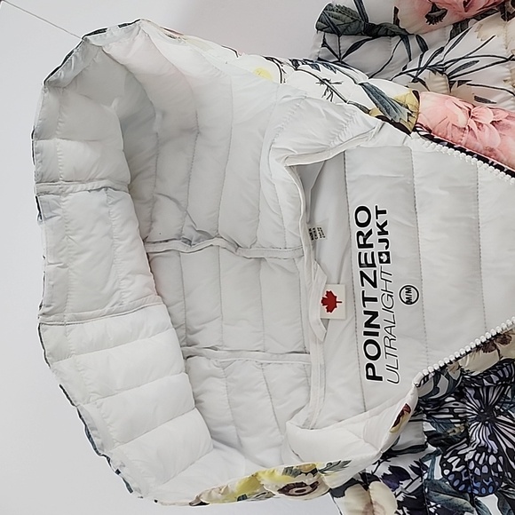 Point Zero Ultralight Women's Puffer Hooded Jacket White Floral Print Size M - Picture 9 of 16